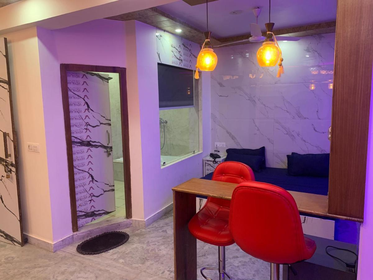 The Leaf Residency Guest house *