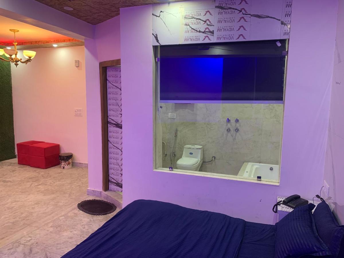 The Leaf Residency Guest house *